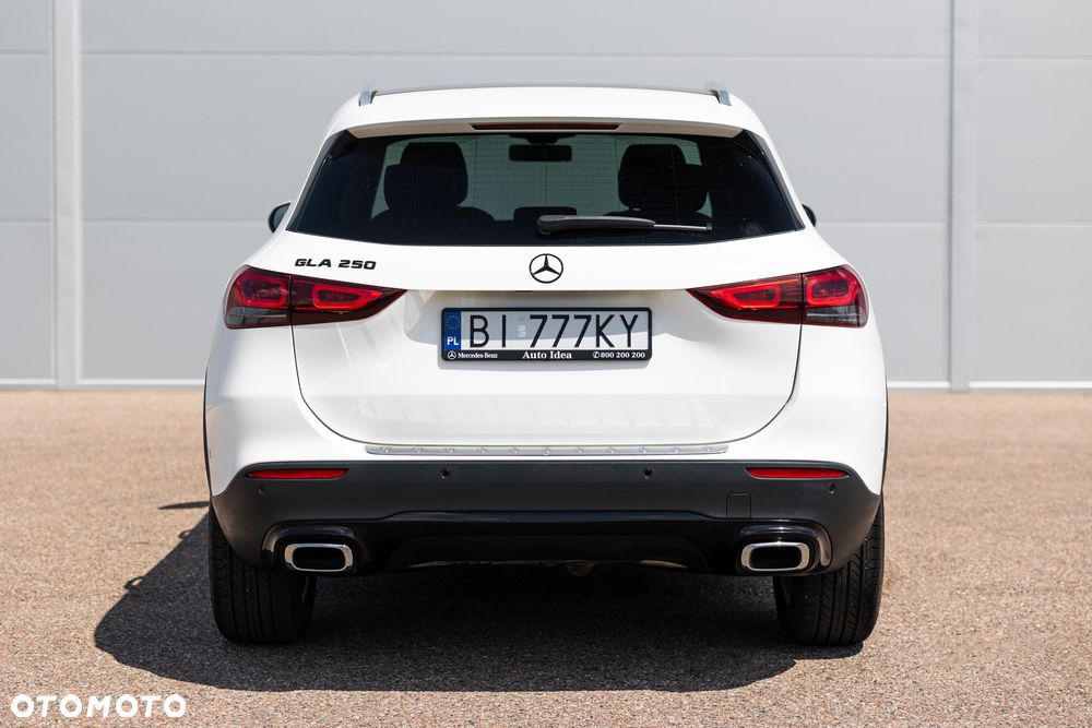 Mercedes-Benz GLA 250 8G-DCT Progressive - 5
