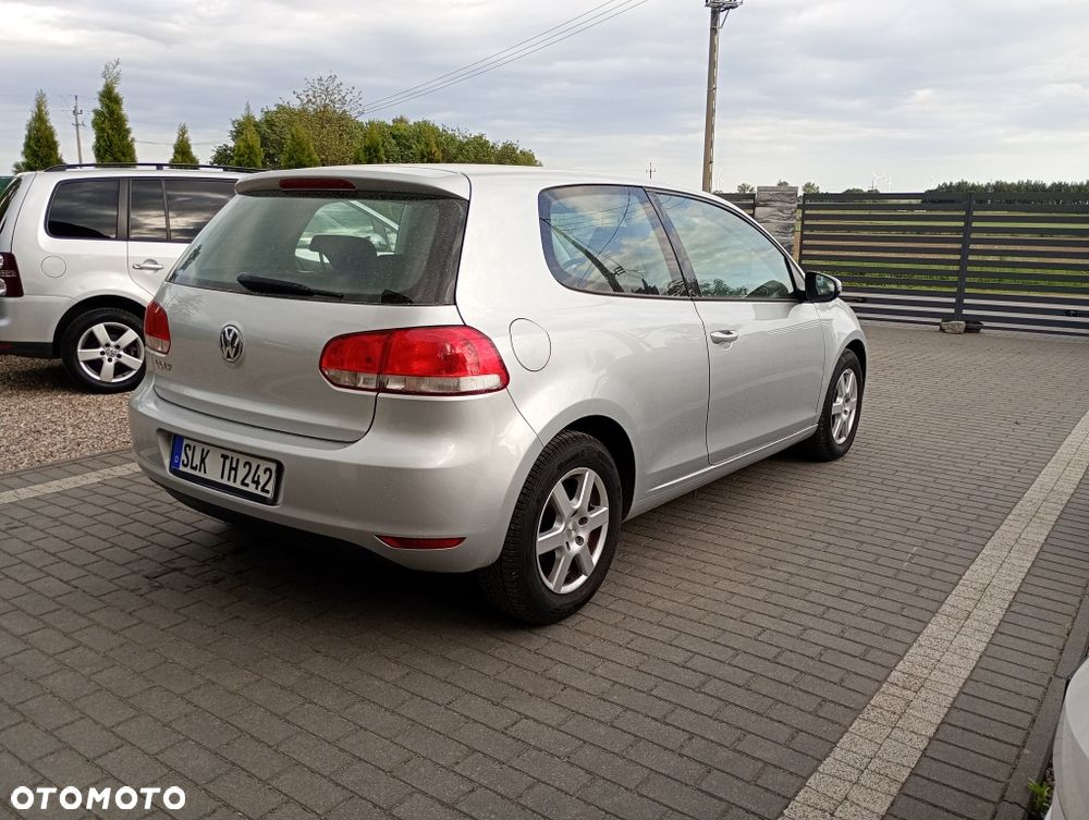Volkswagen Golf - 5