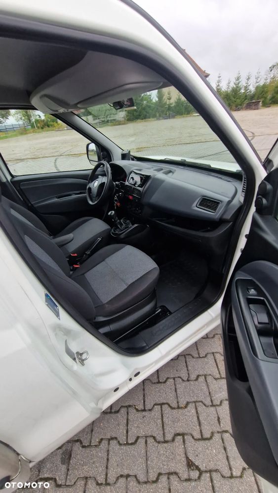 Fiat Doblo - 31