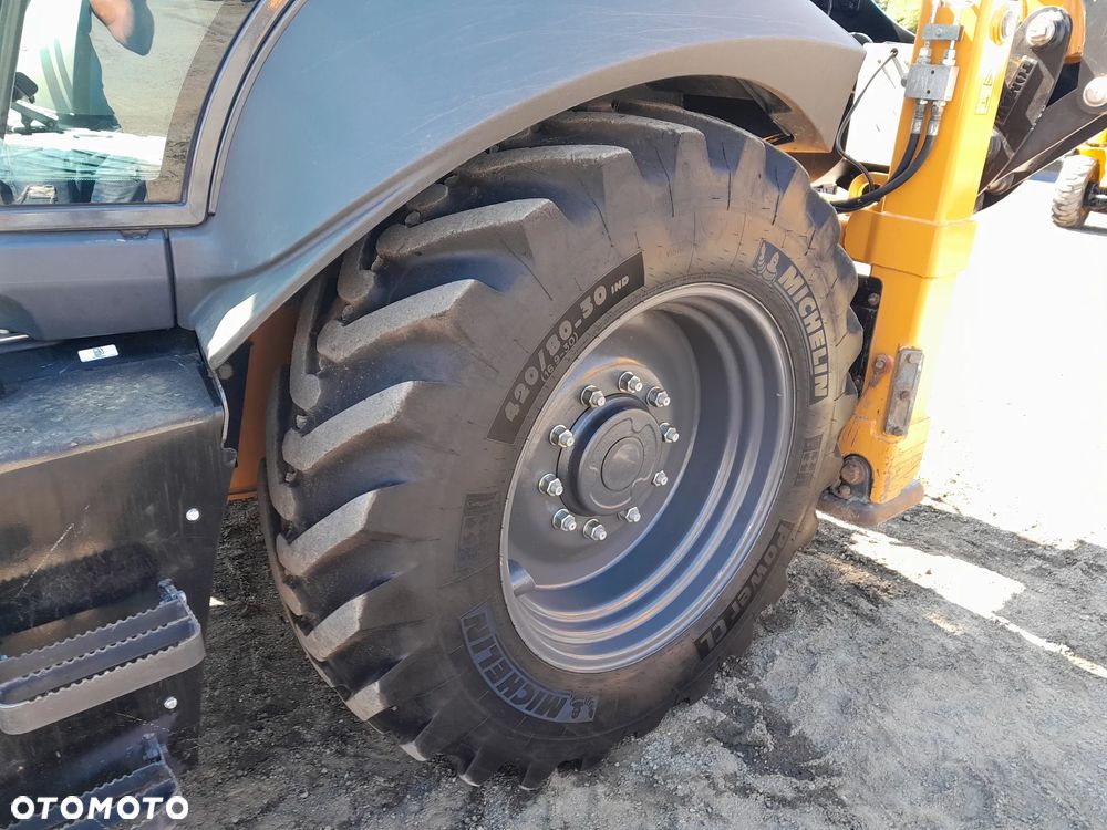 Case 580SV 2023R - 18