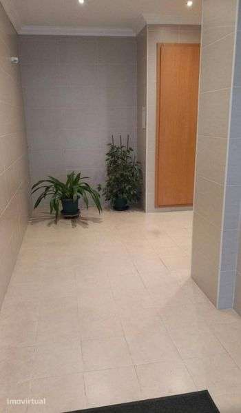 Alugo lugar de garagem - Grande imagem: 5/8