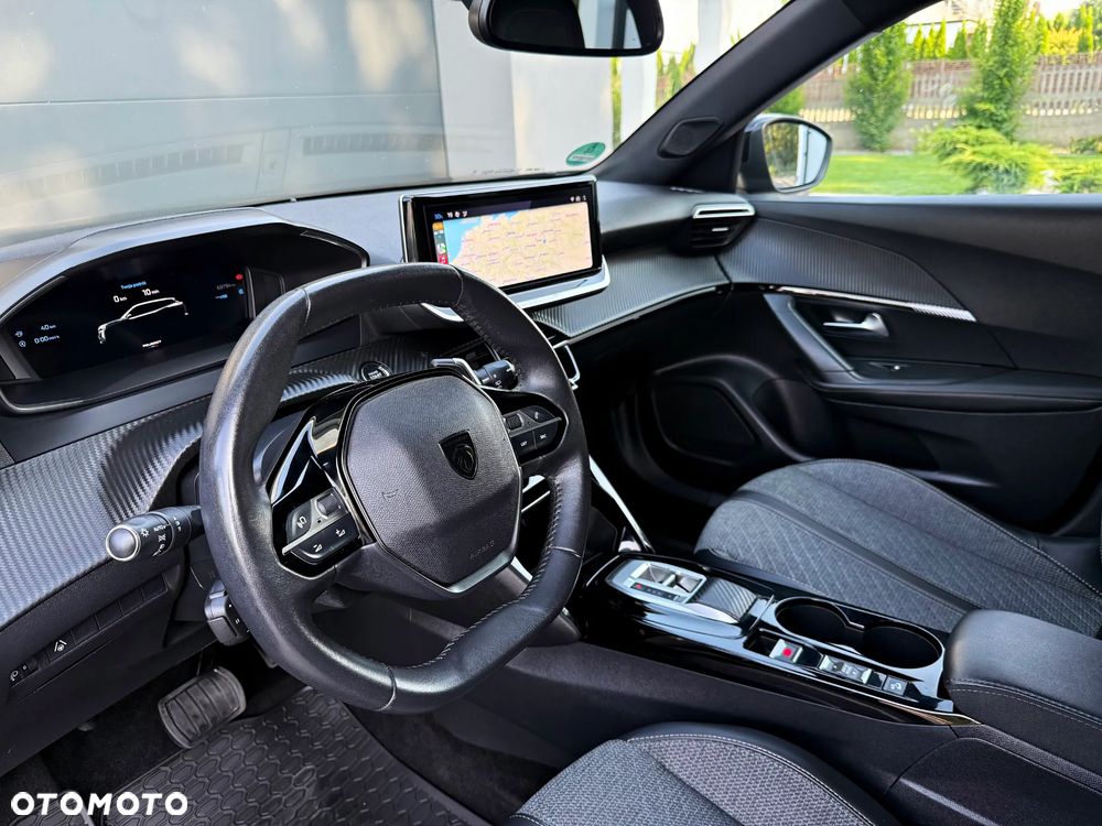 Peugeot 2008 BlueHDi 130 GT S&S EAT8 - 27