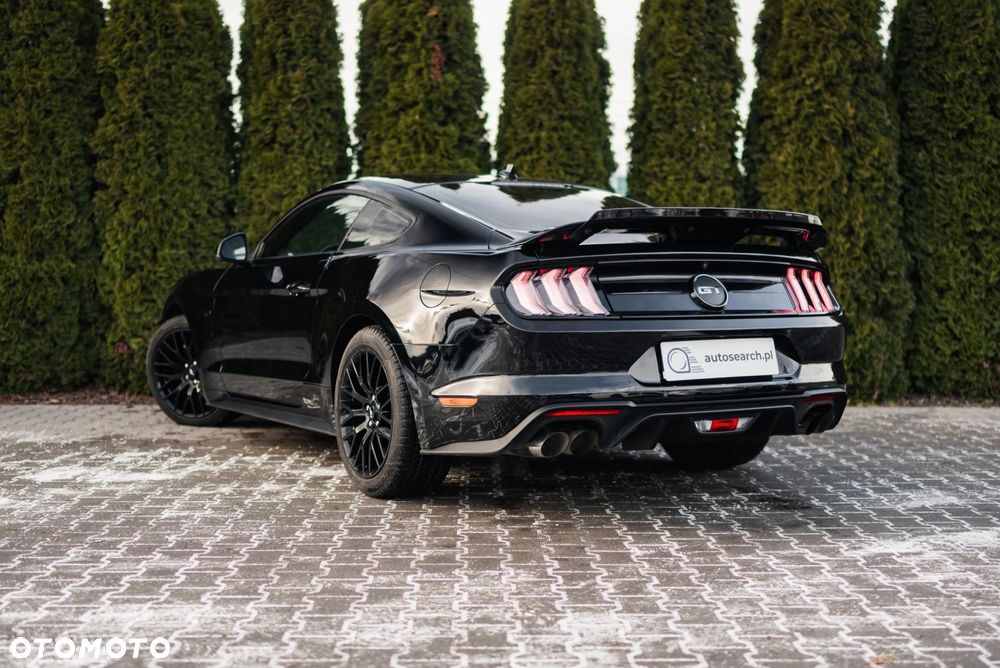 Ford Mustang 5.0 V8 GT - 6