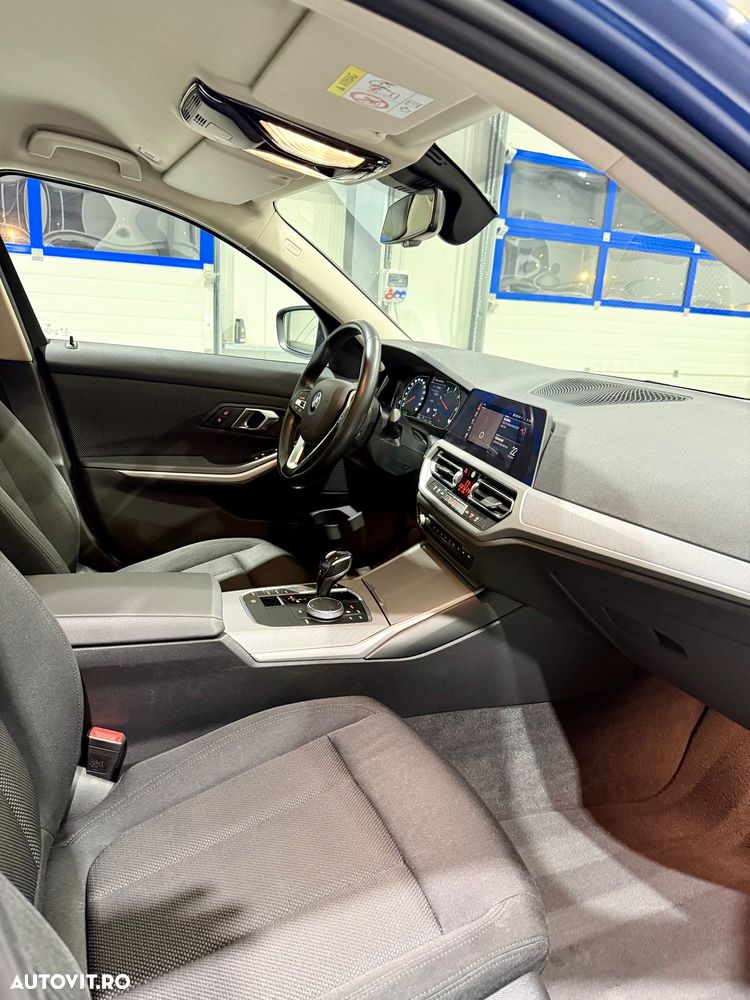 BMW Seria 3 320d xDrive Aut. Advantage - 9