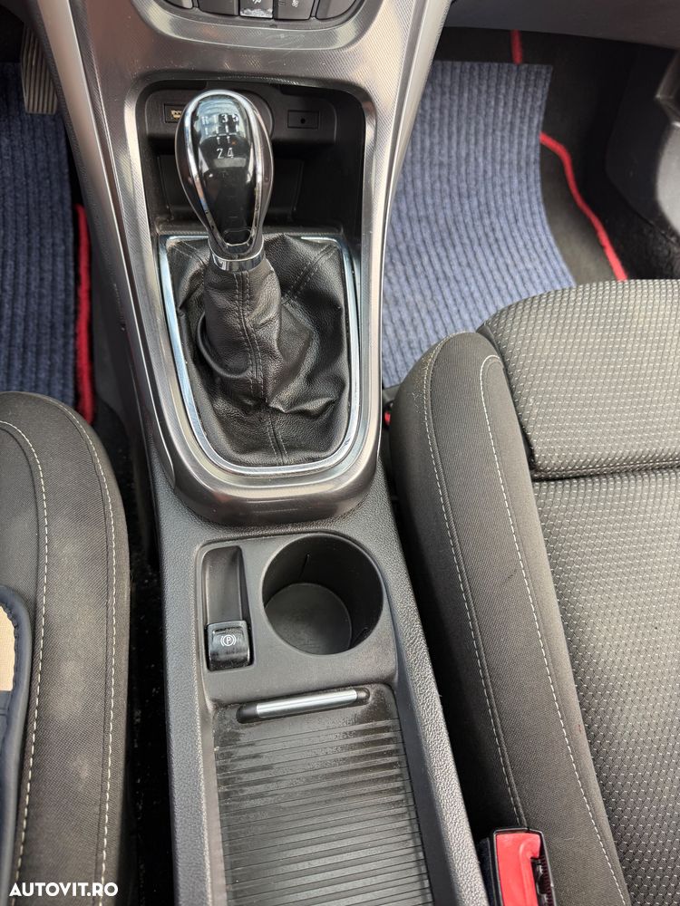 Opel Astra - 11
