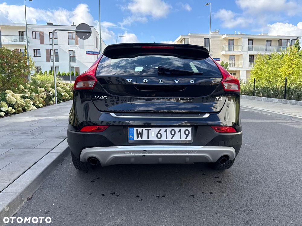 Volvo V40 T4 Base - 8