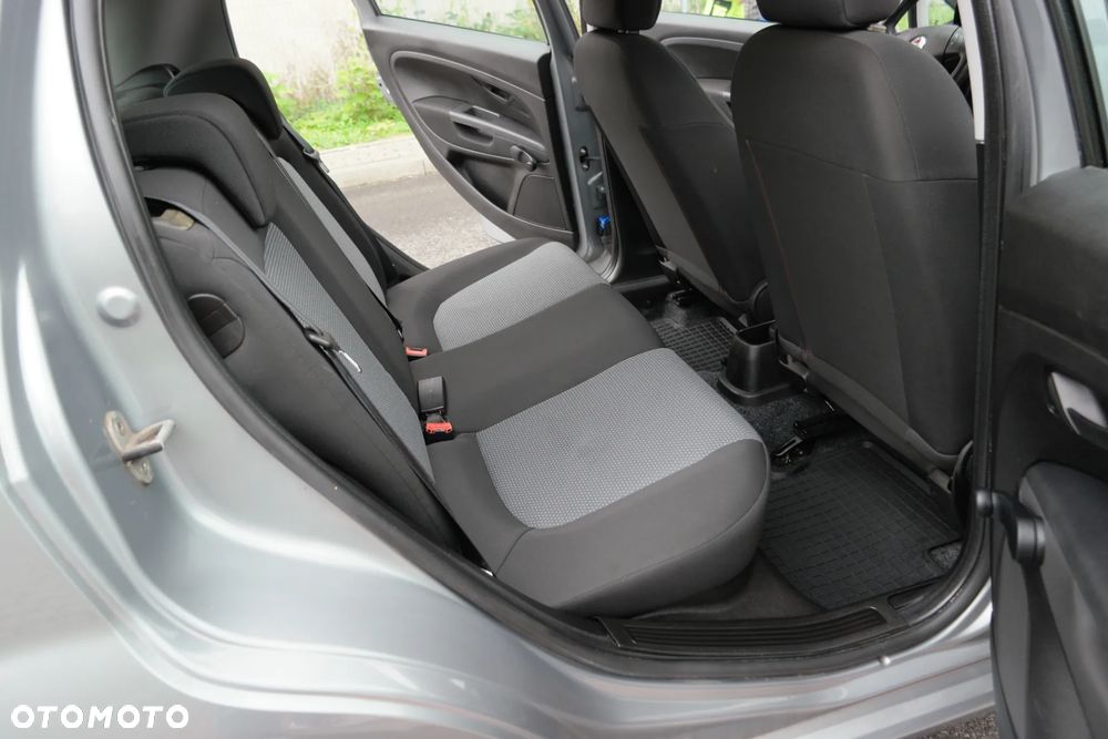 Fiat Grande Punto 1.2 8V - 25