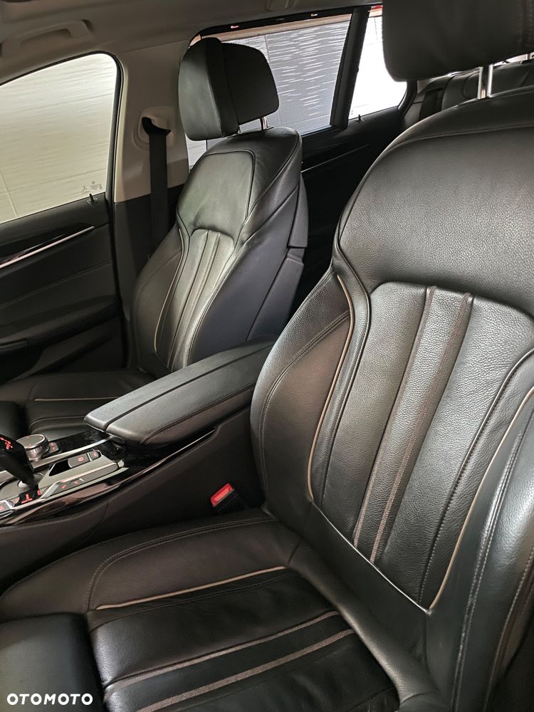 BMW Seria 5 530d xDrive Luxury Line - 6
