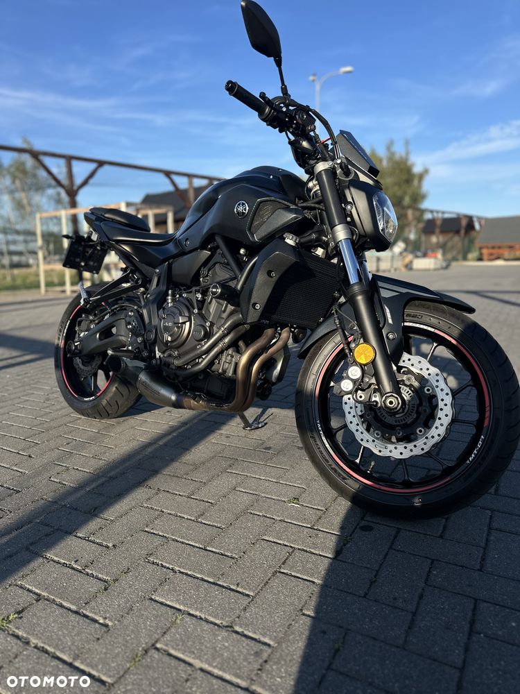 Yamaha MT - 8