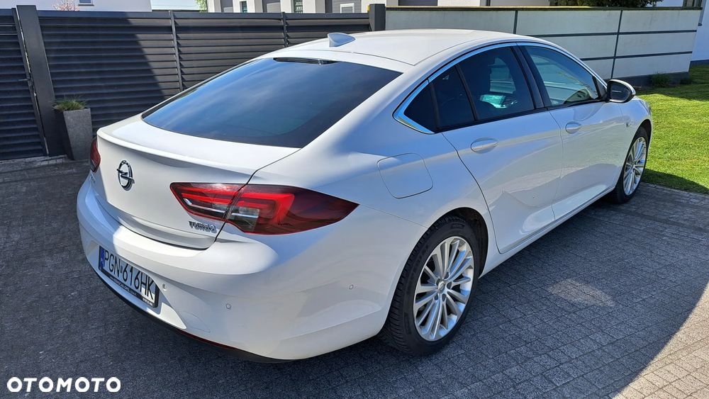 Opel Insignia 1.5 T Exclusive S&S - 4