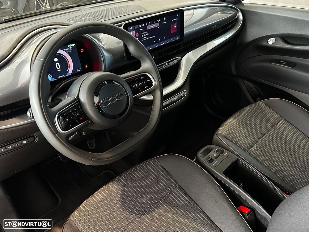 Fiat 500e C 42kWh Icon - 22