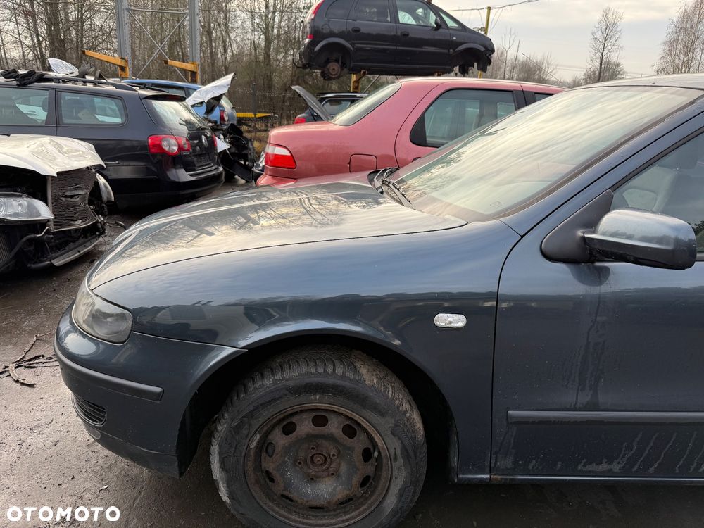 BŁOTNIK LEWY SEAT LEON TOLEDO II - 2