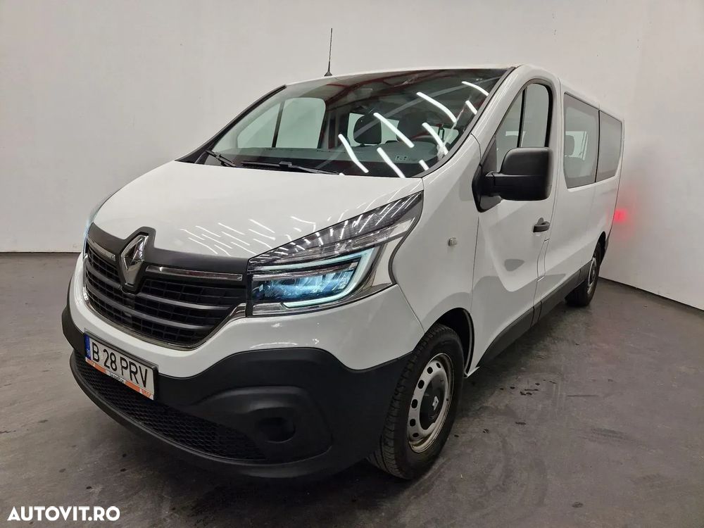 Renault Trafic - 1