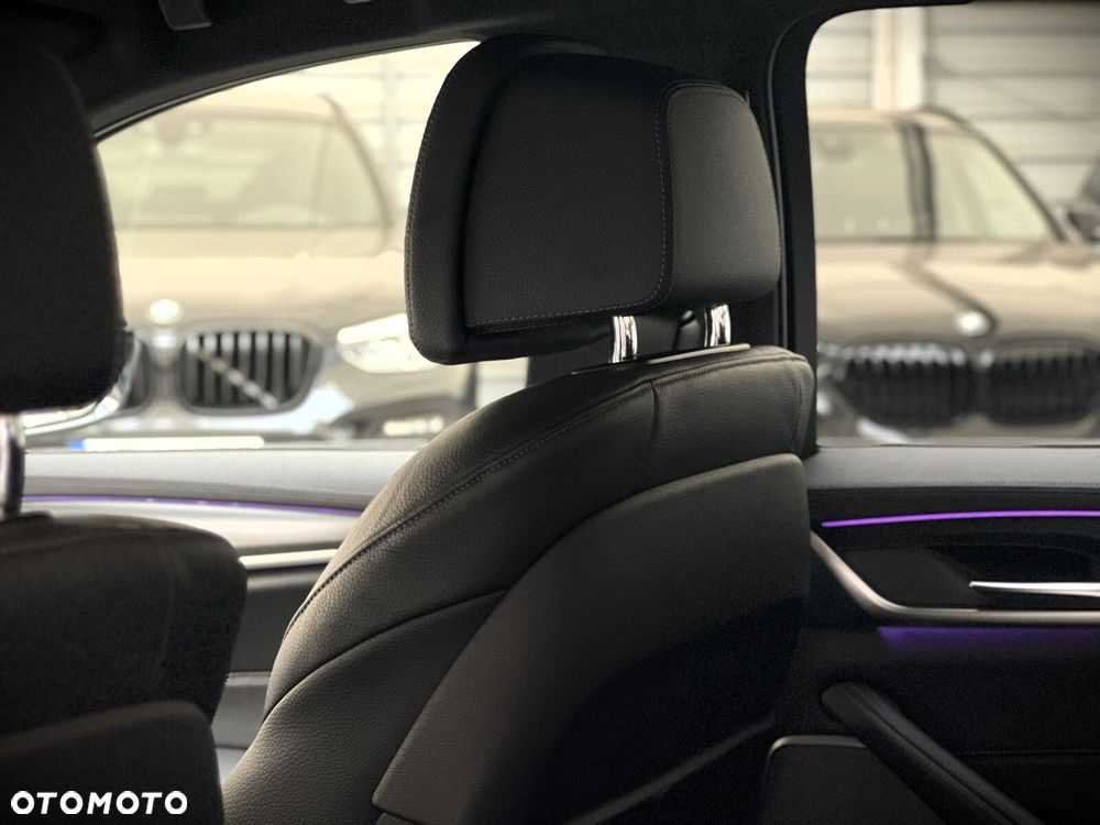 BMW Seria 5 - 29