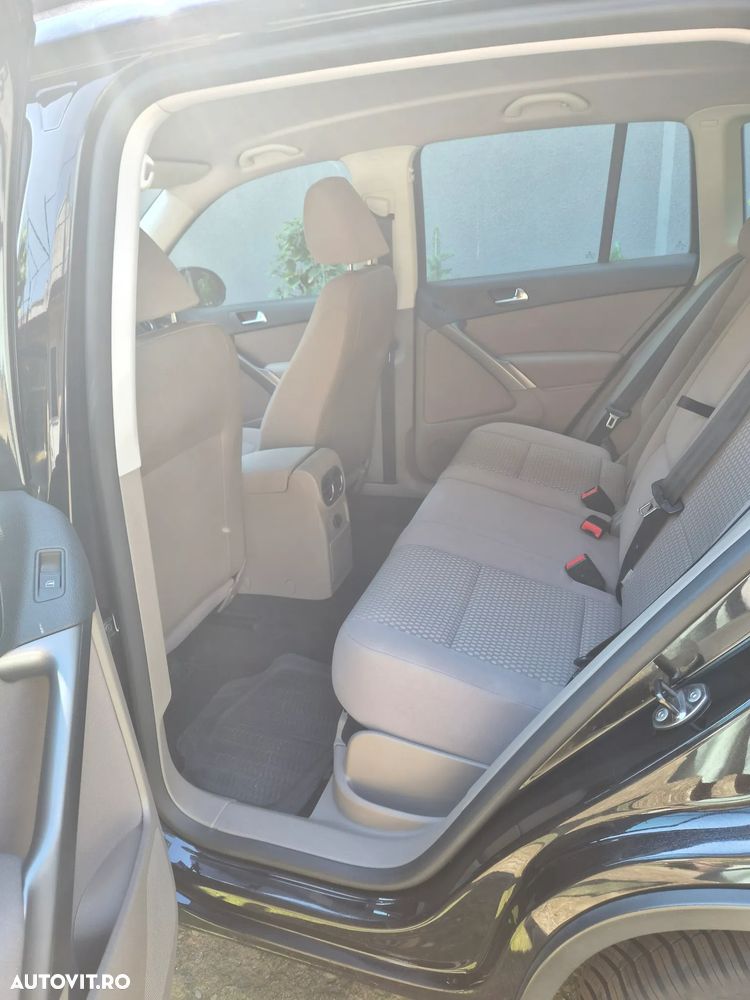 Volkswagen Tiguan - 15