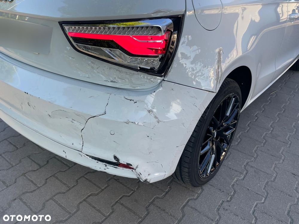 Audi A1 3-drzwiowe 1.0 TFSI ultra design - 16