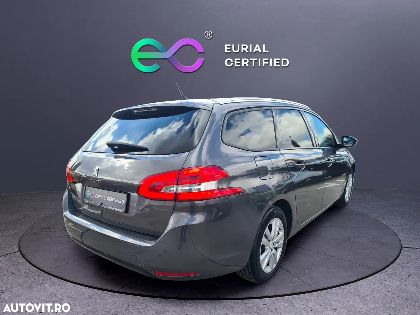 Peugeot 308 SW 1.2 L PureTech Turbo S&S EAT8 Allure - 4