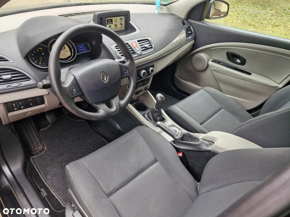 Renault Megane 1.6 16V Authentique - 6