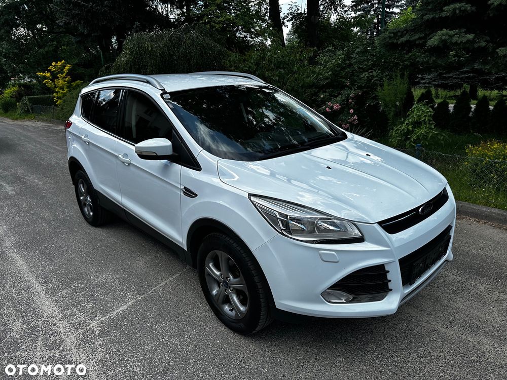 Ford Kuga 2.0 TDCi 2x4 Titanium