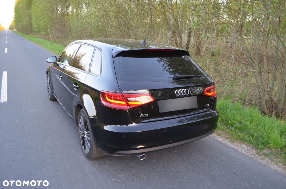 Audi A3 Sportback - 7