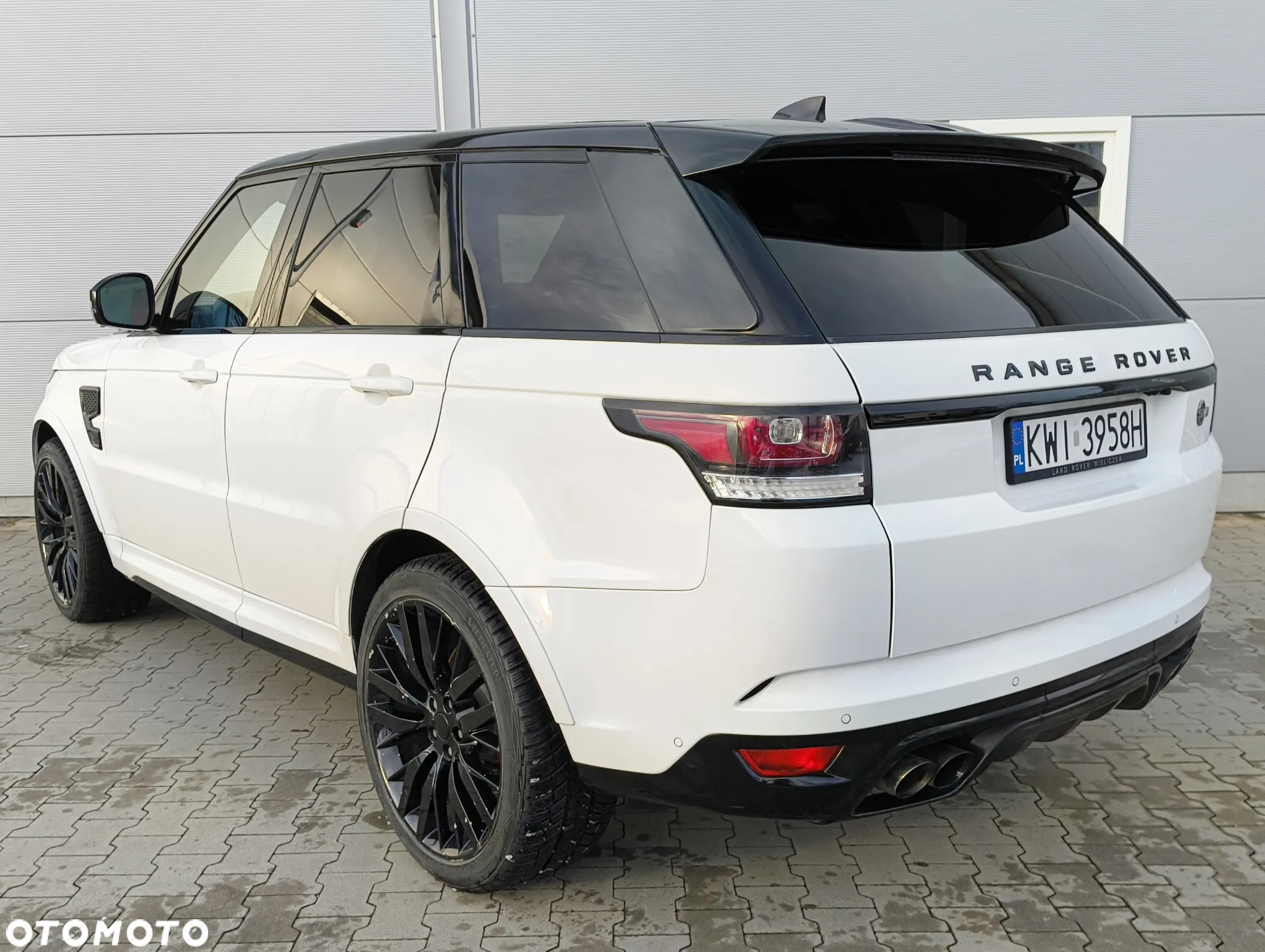Land Rover Range Rover Sport S 5.0 V8 S/C SVR Carbon Edition - 9