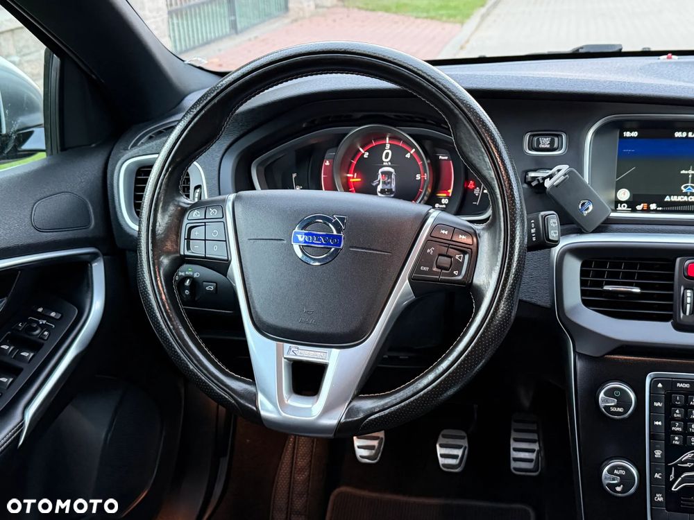 Volvo V40 - 19