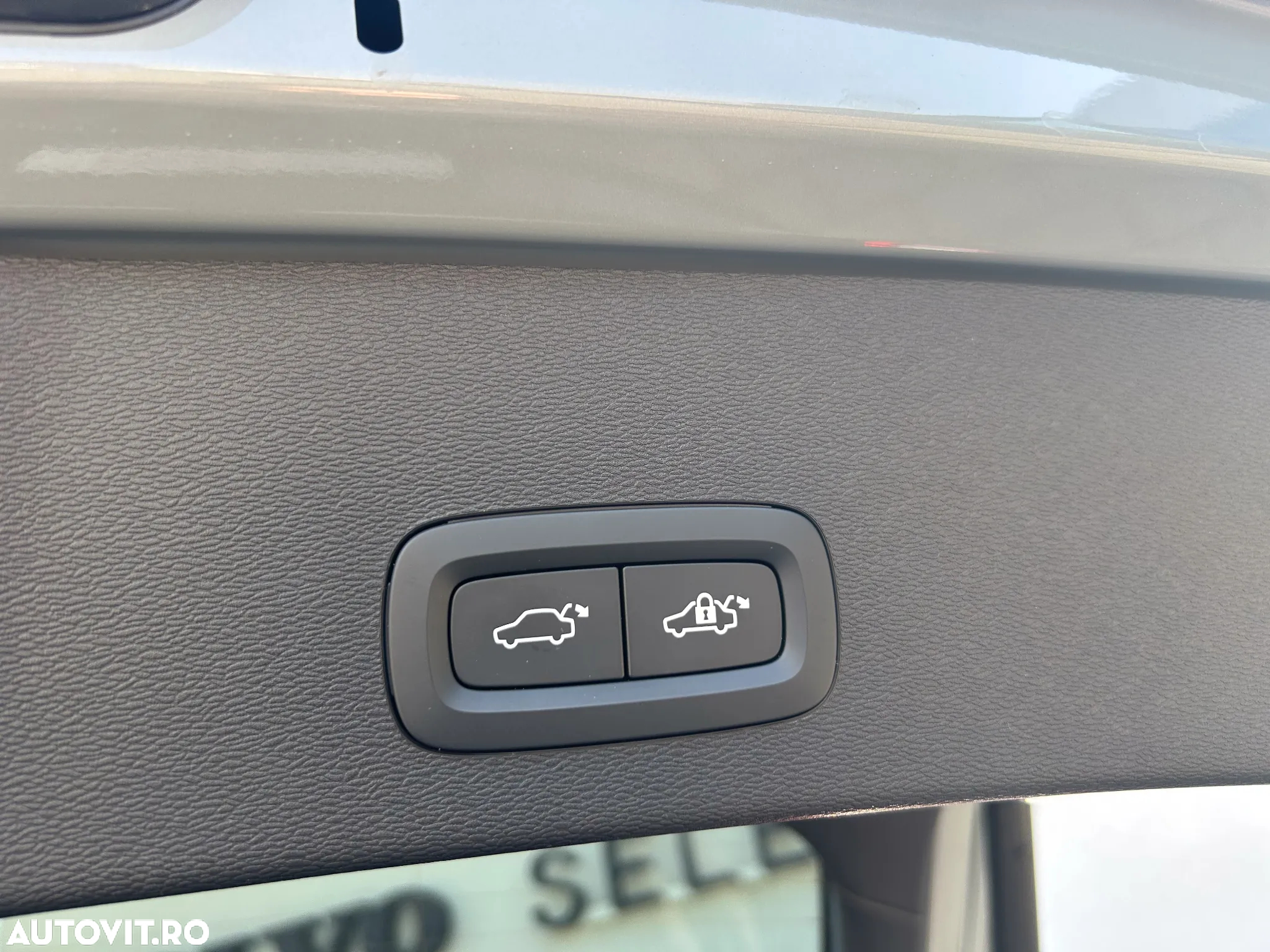 Volvo C40 Recharge Single Motor Extended Range RWD Ultimate - 11