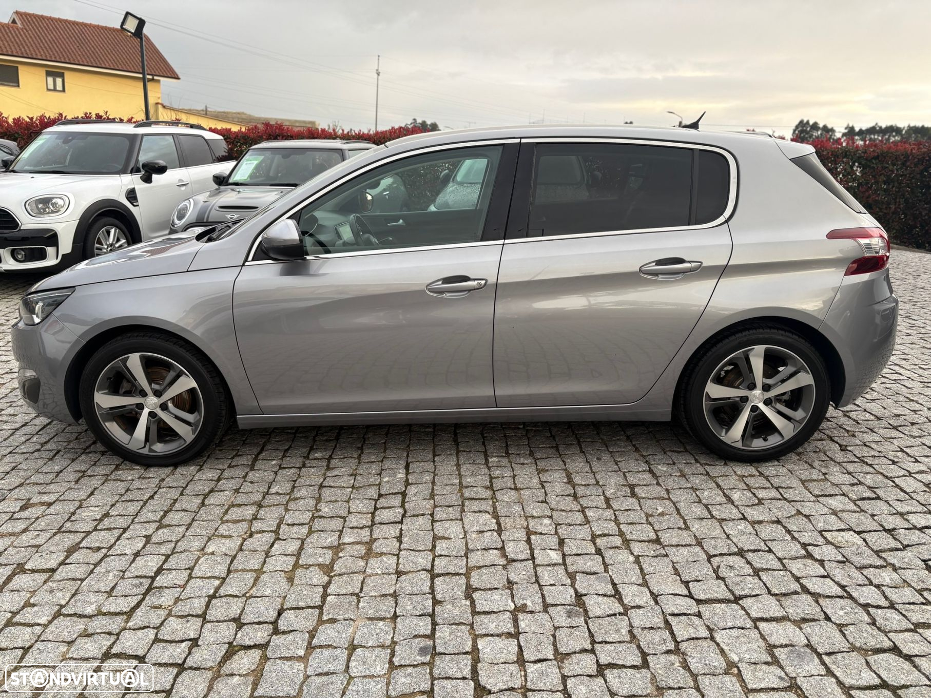 Peugeot 308 1.6 BlueHDi Allure J17 - 3