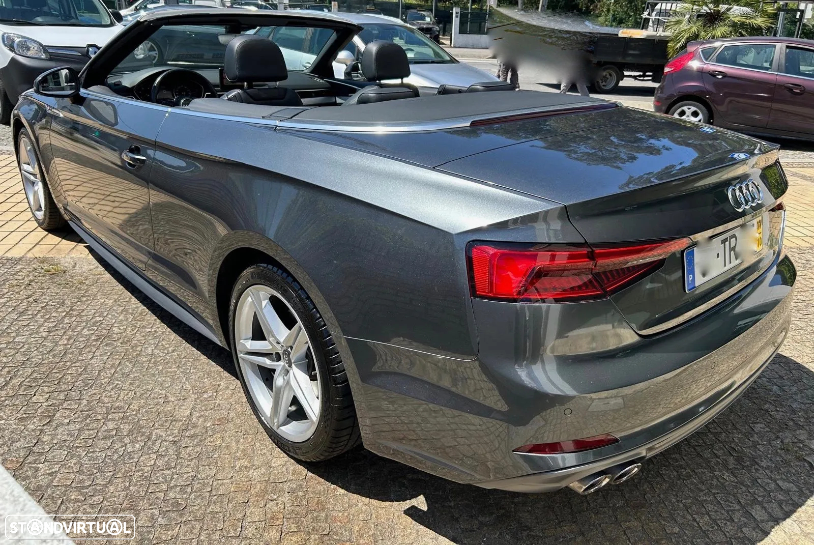 Audi A5 Cabrio 2.0 TDi S-line S tronic - 4