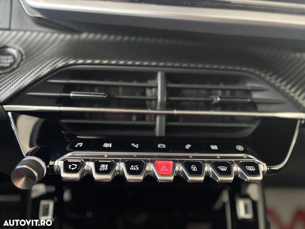 Peugeot 2008 136 Active - 19