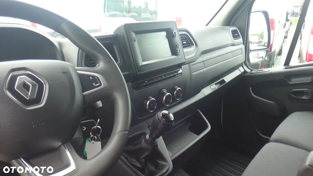 Renault Master - 15