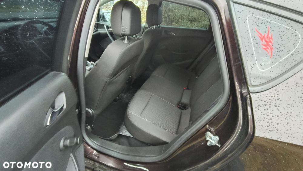 Opel Astra 1.6 Active - 12