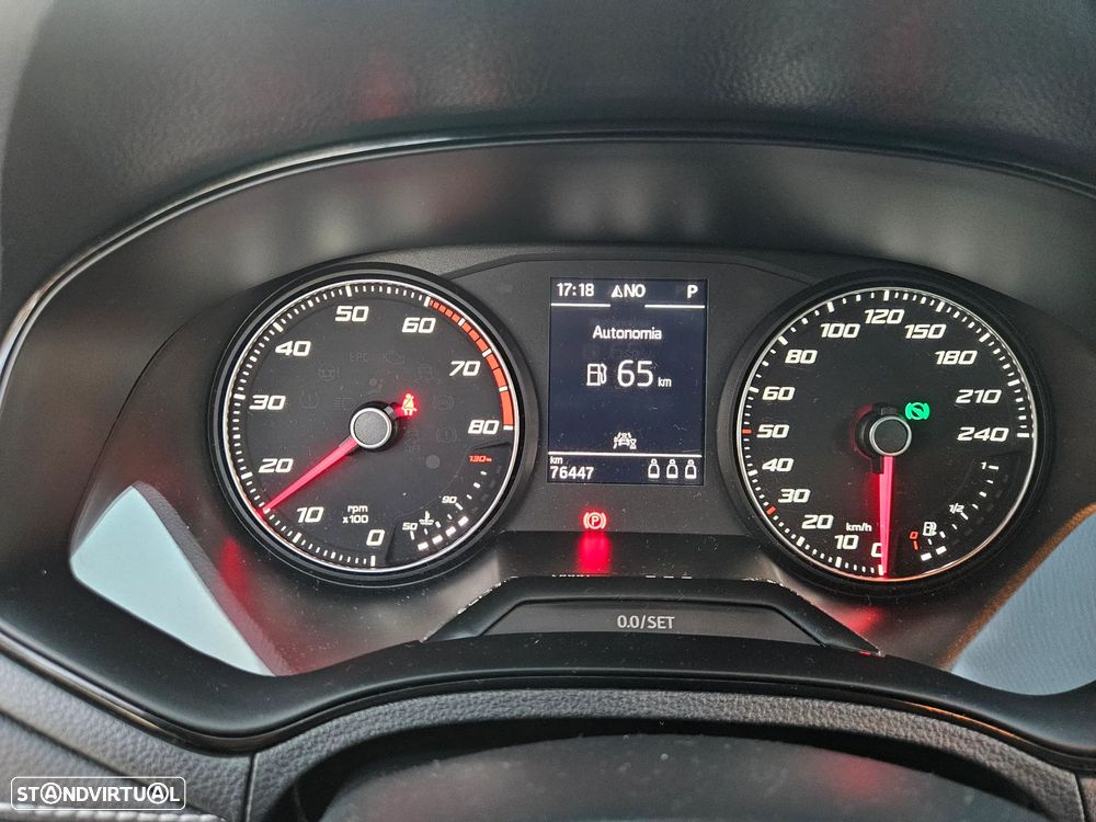 SEAT Arona 1.0 TSI Xcellence DSG - 19