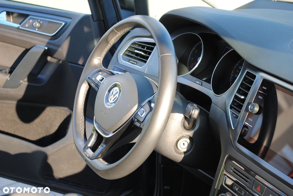 Volkswagen Golf Sportsvan SV 1.5 TSI ACT Highline - 22