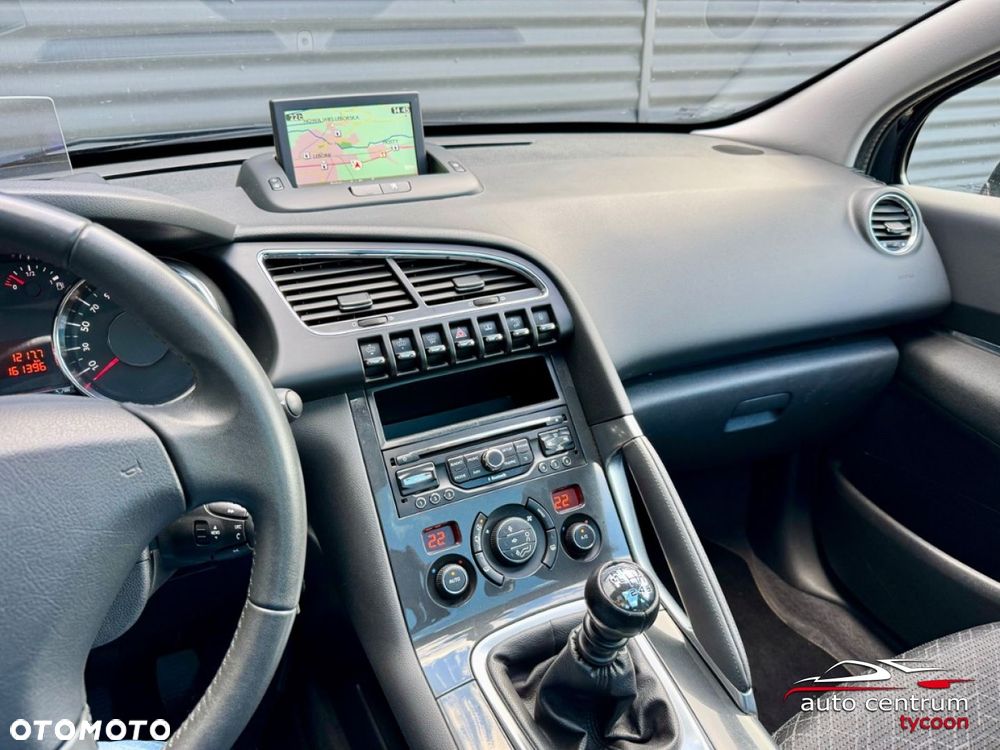 Peugeot 3008 - 24