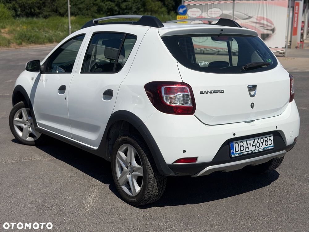 Dacia Sandero Stepway TCe 90 (S&S) Prestige - 4