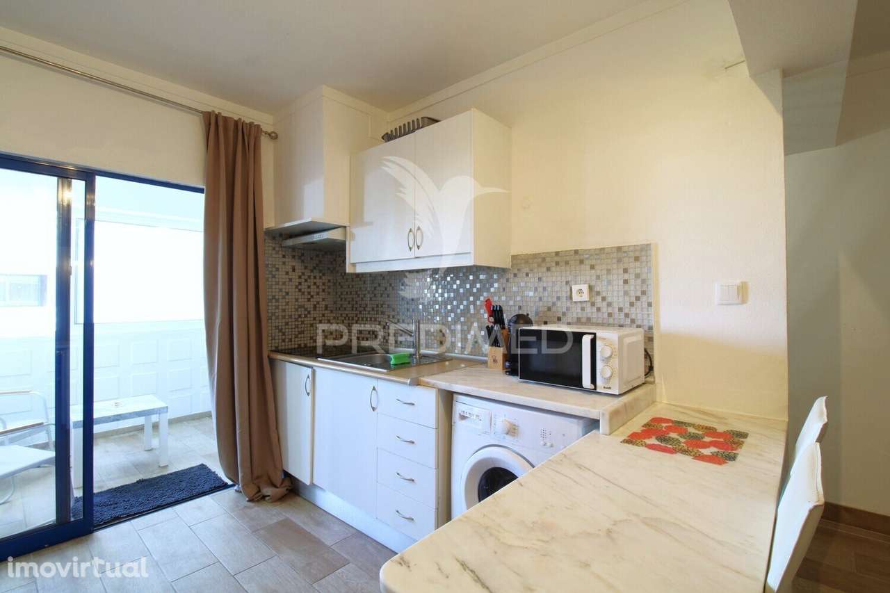 Apartamento T1 em condomínio na Praia da Rocha - Grande imagem: 3/20