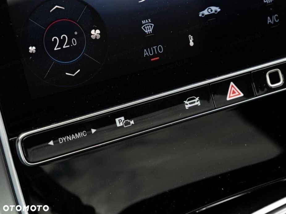 Mercedes-Benz CLE 300 mHEV 4-Matic AMG Line - 9