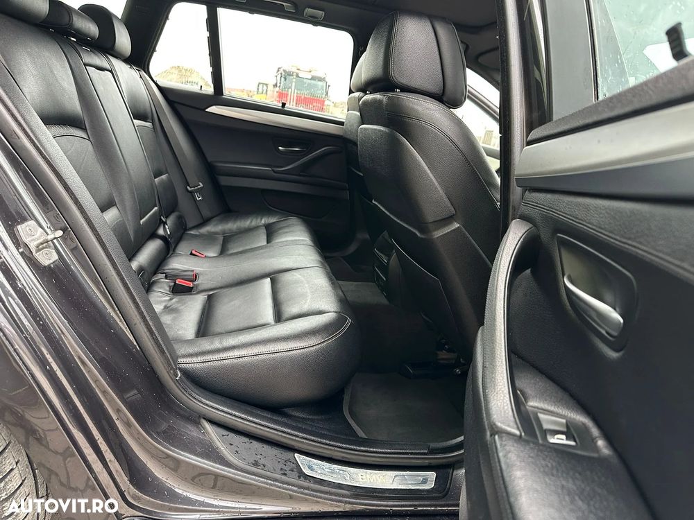 BMW Seria 5 520d xDrive Aut. Luxury Line - 14