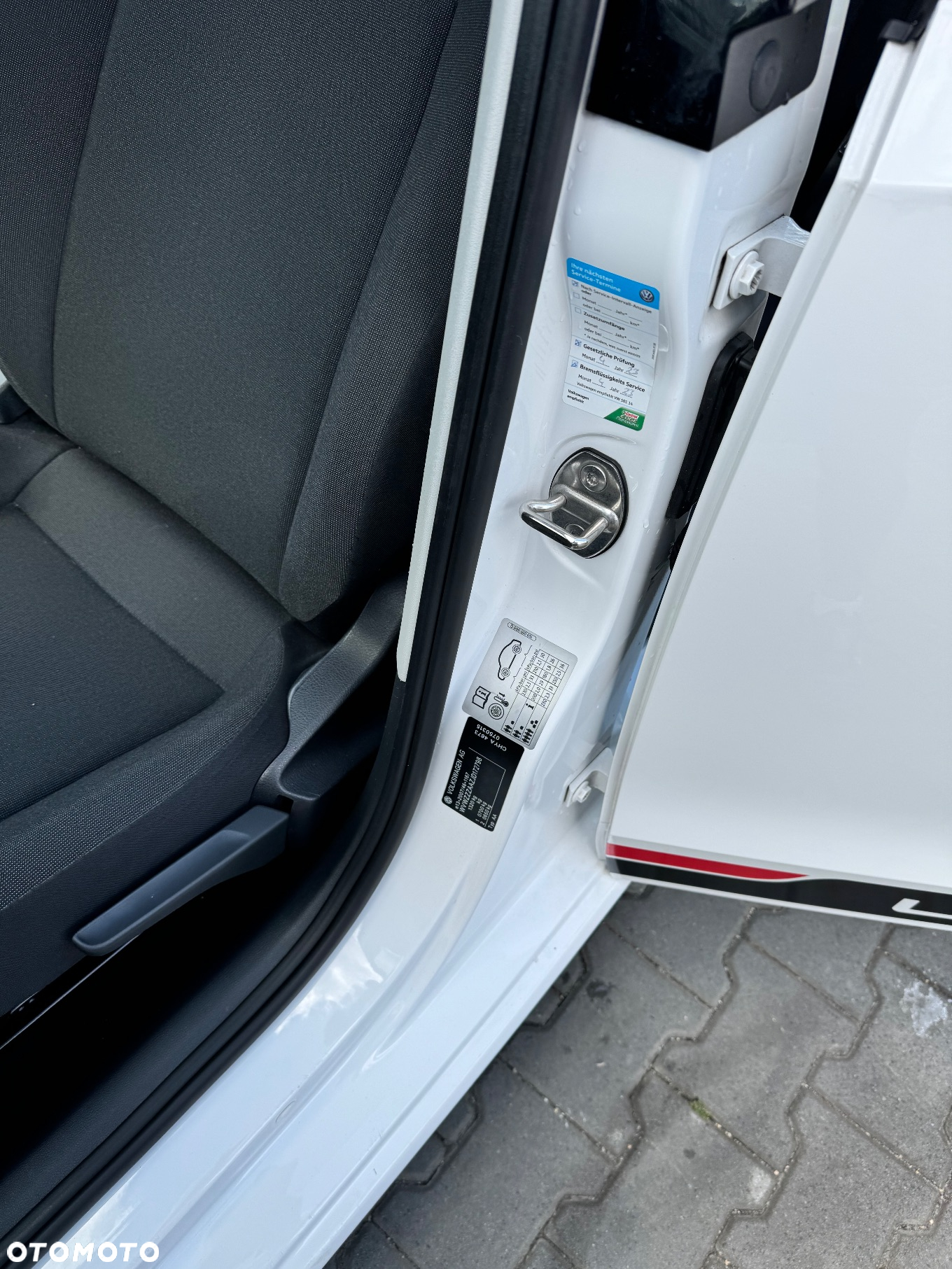 Volkswagen up! 1.0 high - 13