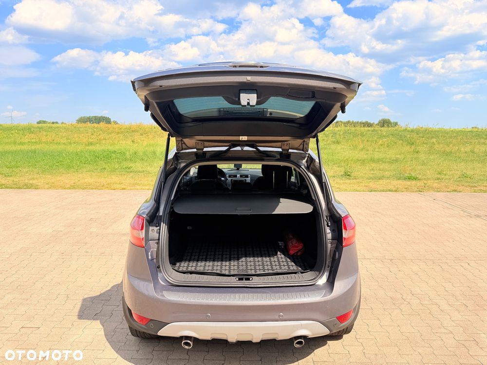 Ford Kuga 2.0 TDCi 4x4 Champions Edition - 11