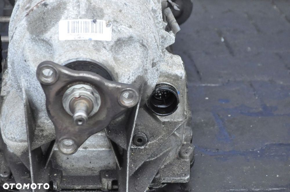 XF I X250 XJ 2.7D V6 SKRZYNIA 6HP-26 8X23-7000-AD - 8