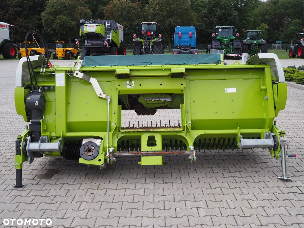 Claas PICK UP 300 HD - 5