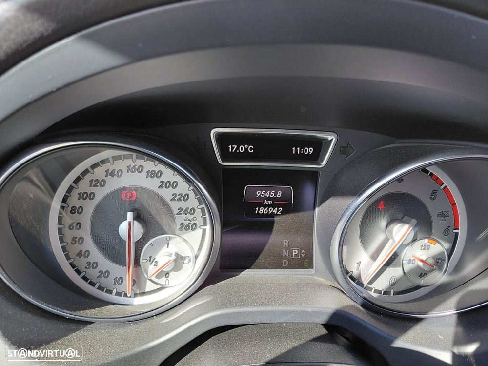 Mercedes-Benz CLA 220 - 4