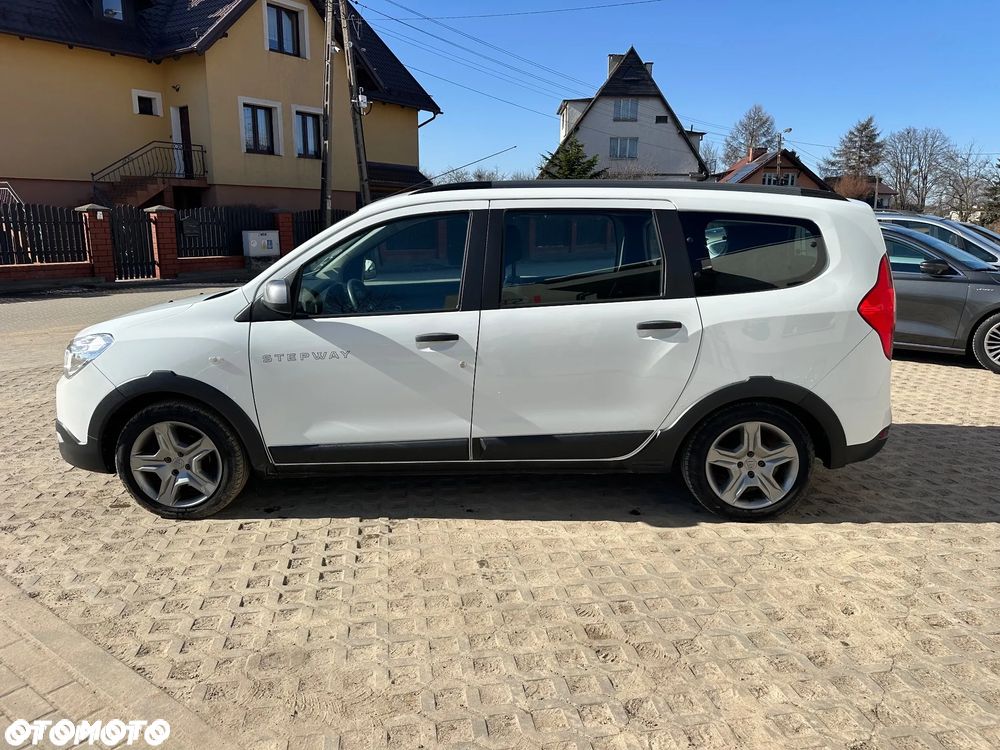 Dacia Lodgy TCe 115 Stepway - 18