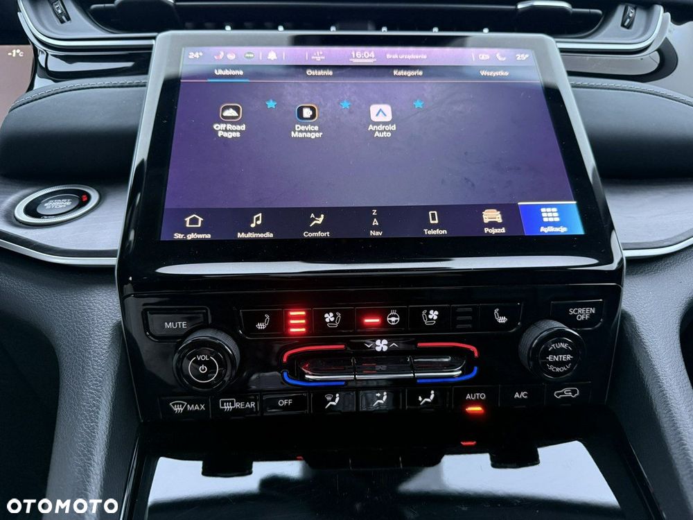 Jeep Grand Cherokee - 38