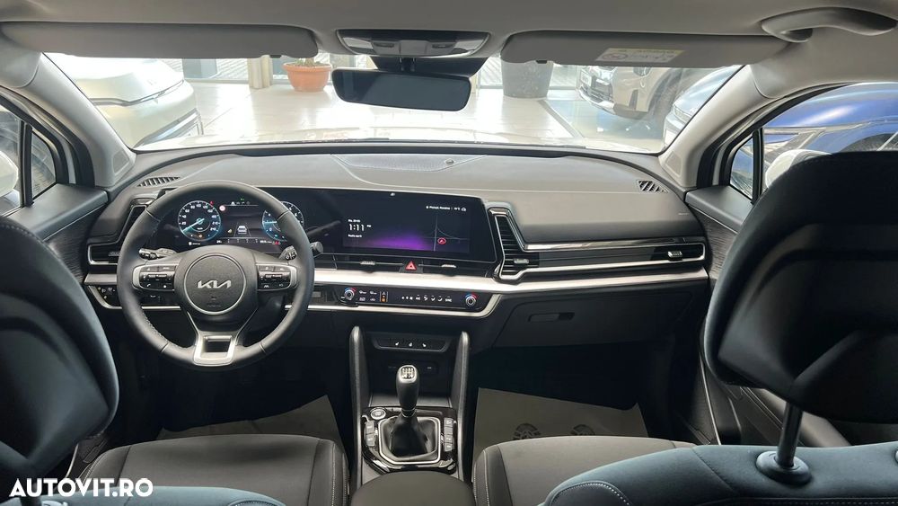 Kia Sportage 1.6 T-GDI 6MT HP 4x2 MHEV Style - 9