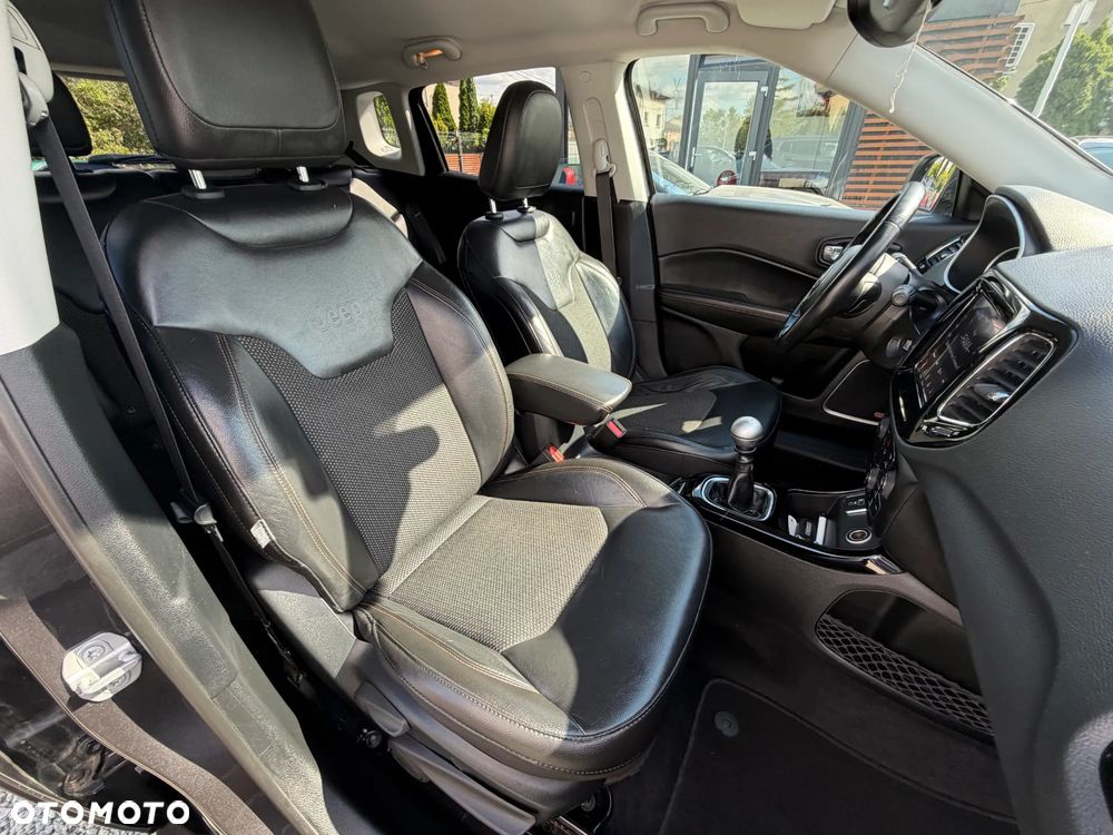 Jeep Compass 1.4 MultiAir Limited - 37