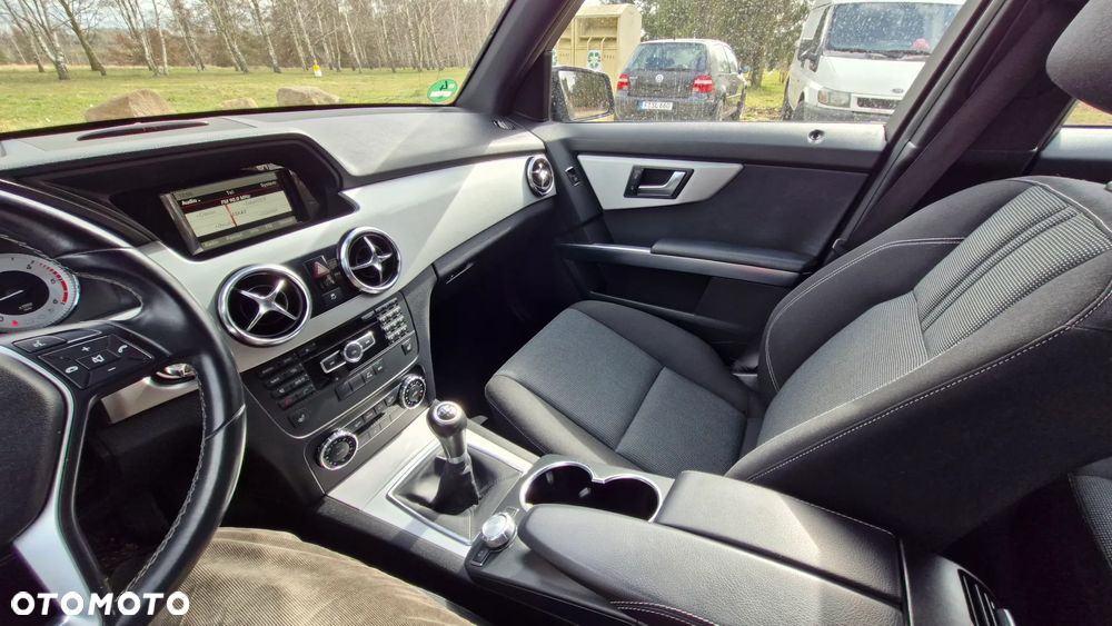 Mercedes-Benz GLK 200 CDI (BlueEFFICIENCY) - 15