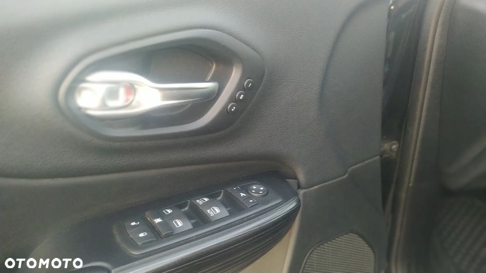 Jeep Cherokee 3.2 V6 Active Drive Lock Trailhawk - 23